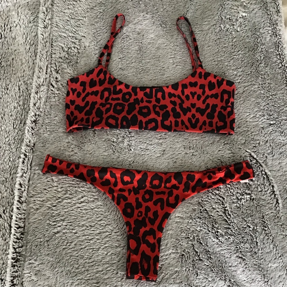 PrettyLittleThing 2 Piece Bathing Suit